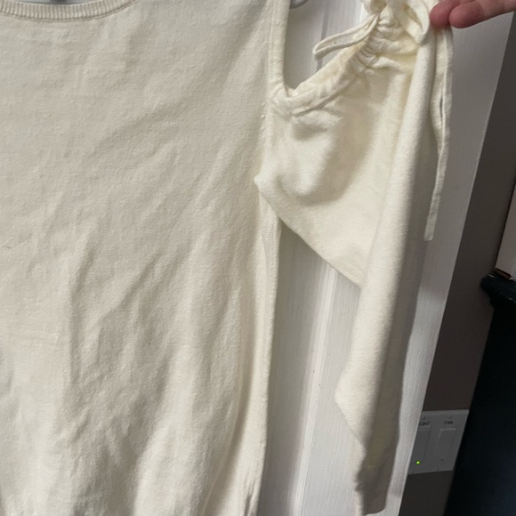 Cream sweater - Picture 3 of 4